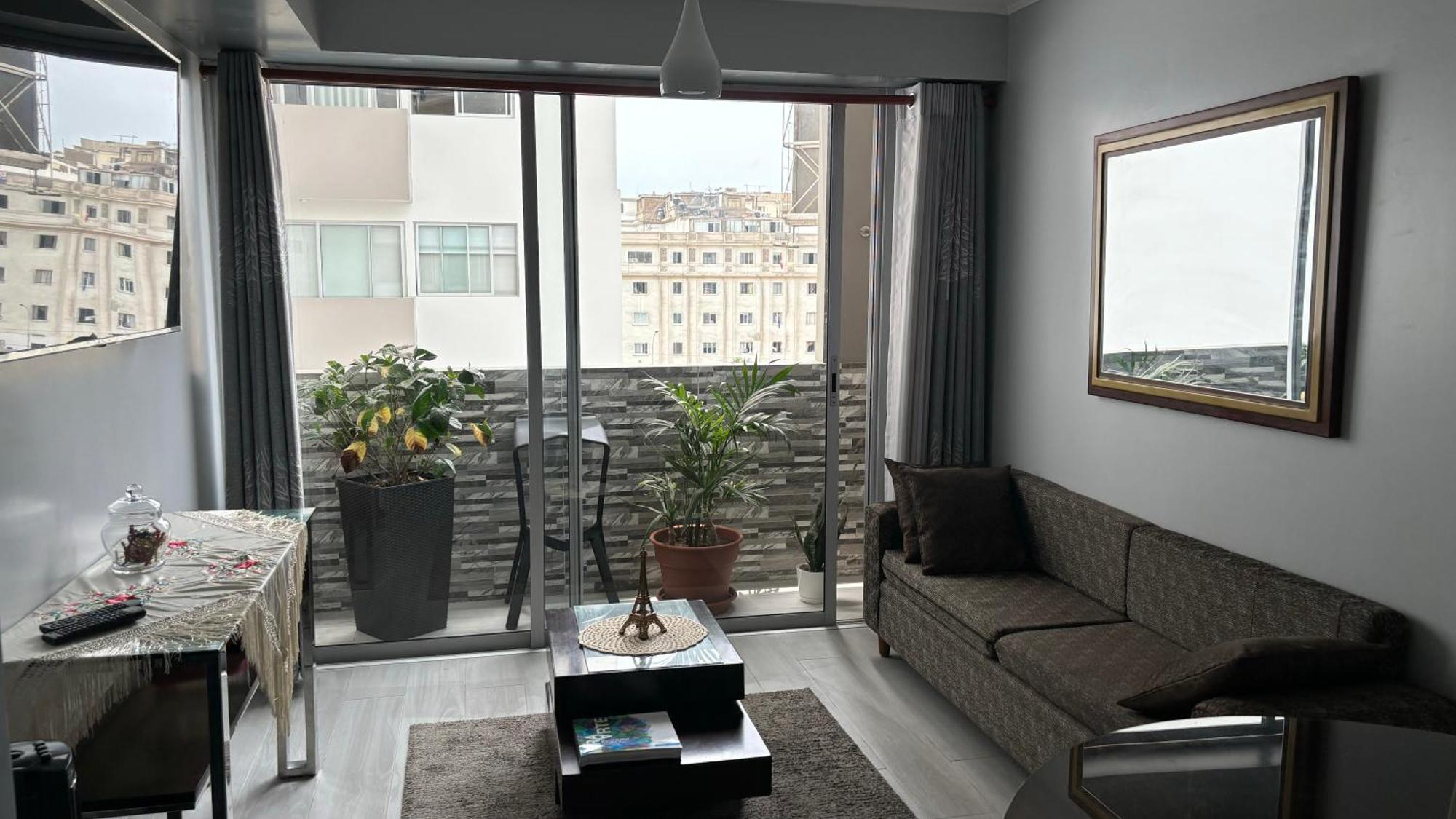 Departamento En Miraflores Con Surquillo ลิมา ภายนอก รูปภาพ