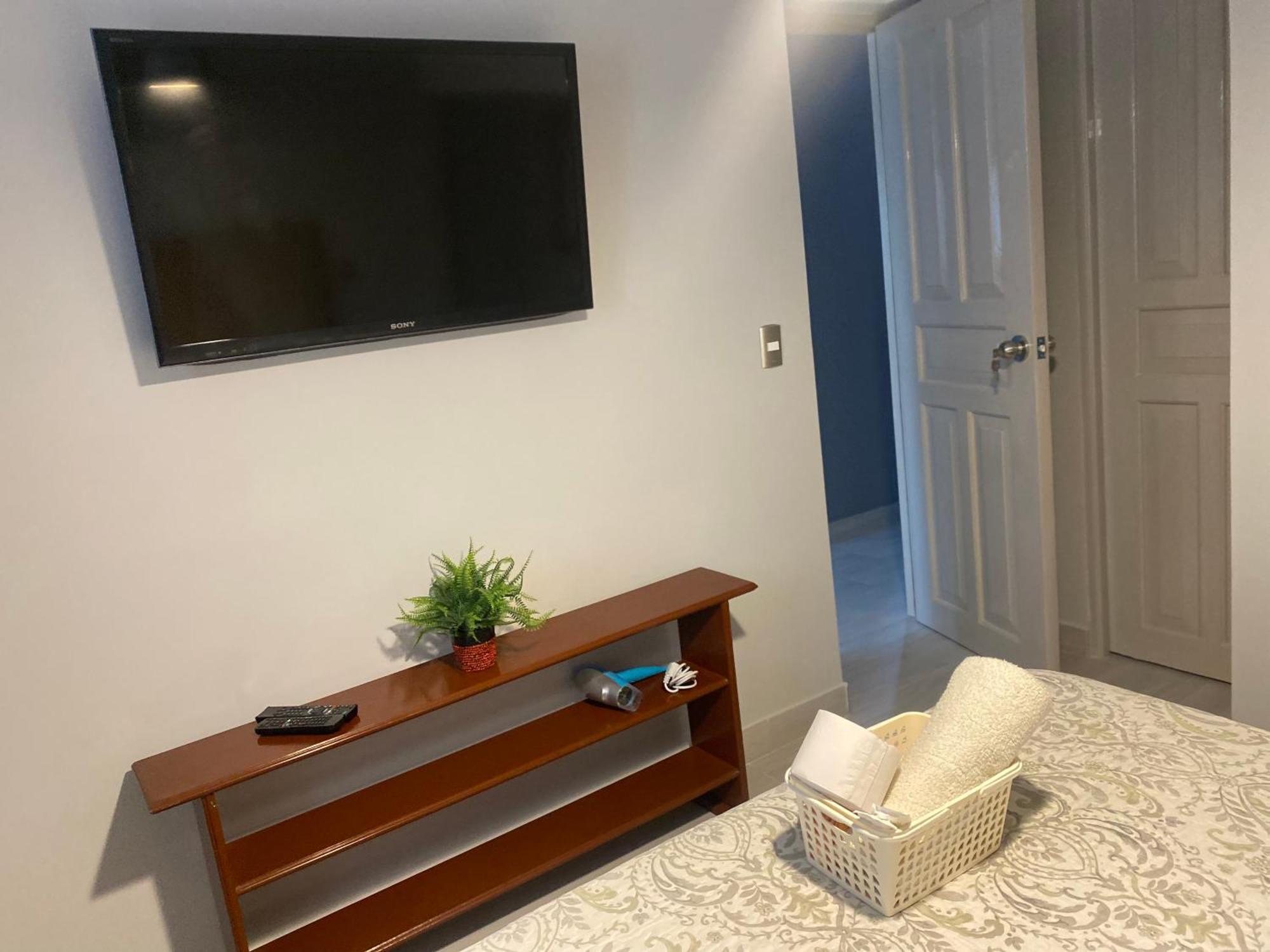 Departamento En Miraflores Con Surquillo ลิมา ภายนอก รูปภาพ